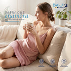 Bata de satín con tiras ajustables
