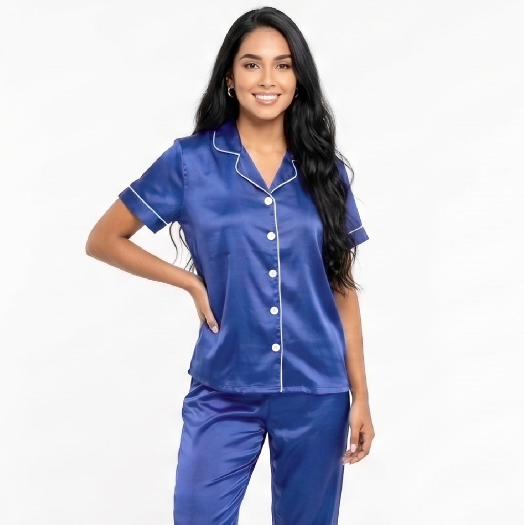 Pijama en Satín de botones